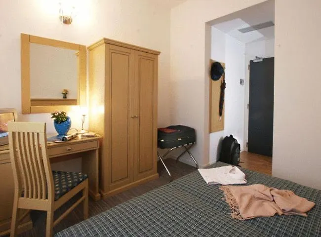 ***  Hotel Mary Velence Olaszország