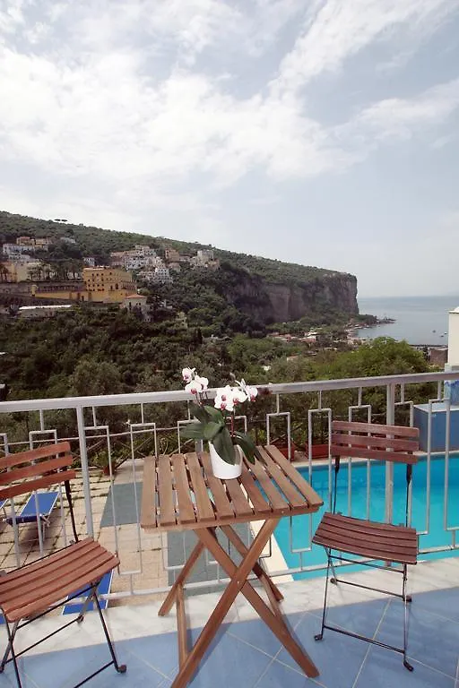 Hotel Mary Velence